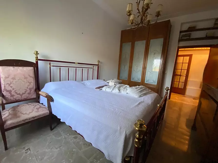 Immagine 11 di Appartamento in vendita  a Montelupo Fiorentino