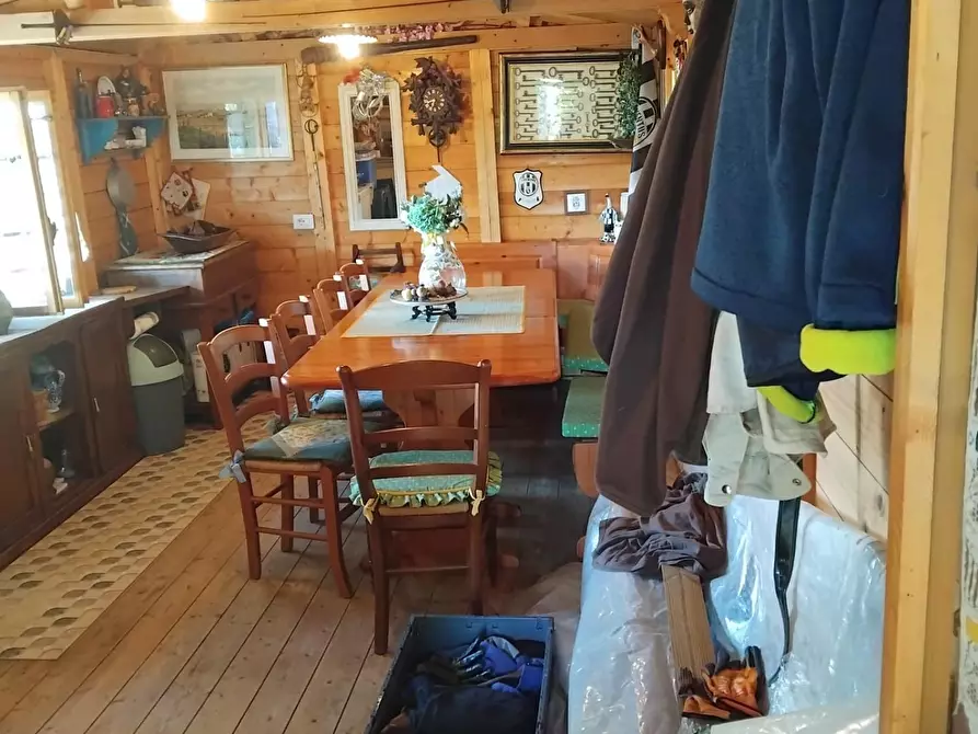 Immagine 3 di Bungalow in vendita  a Peccioli