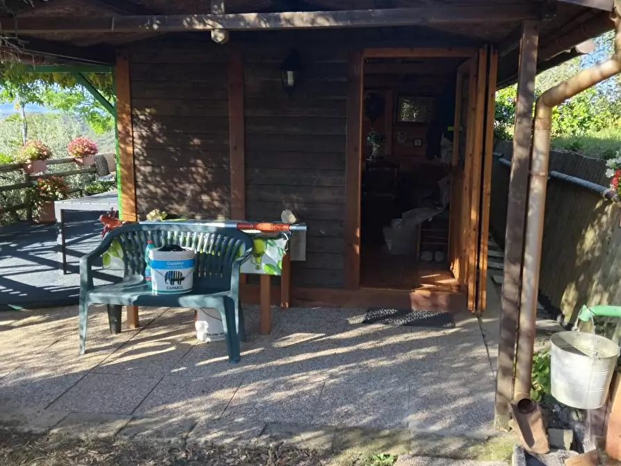 Immagine 1 di Bungalow in vendita  a Peccioli