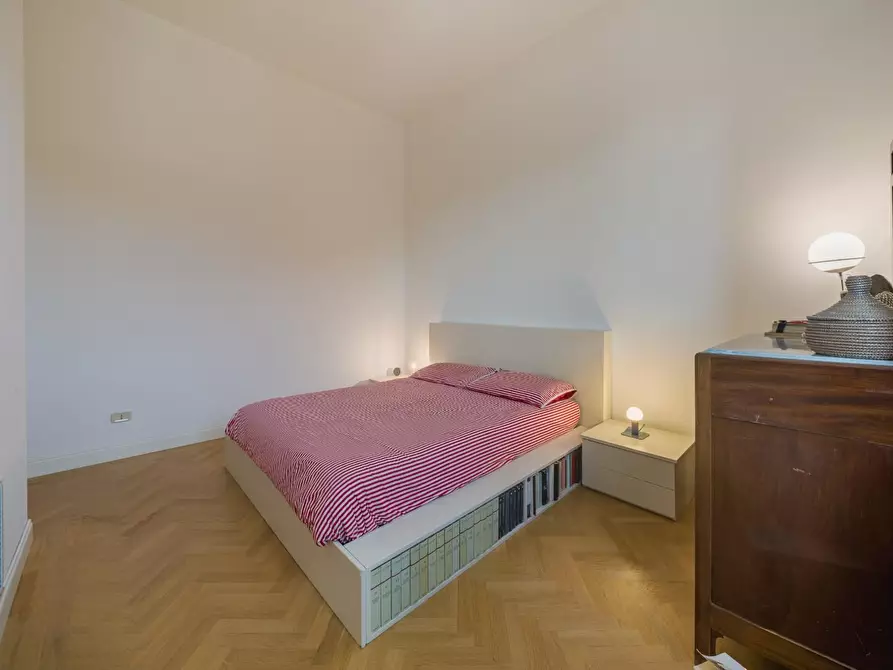 Immagine 15 di Terratetto in vendita  a Pisa