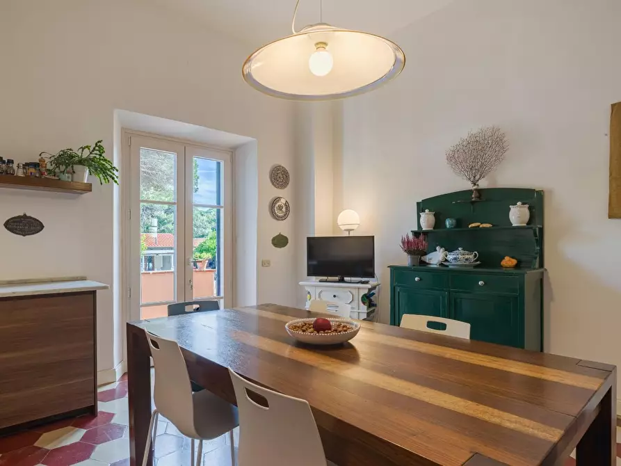 Immagine 4 di Terratetto in vendita  a Pisa