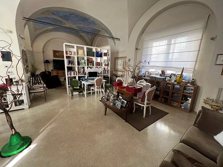 Immagine 28 di Loft/Open space in vendita  a Empoli