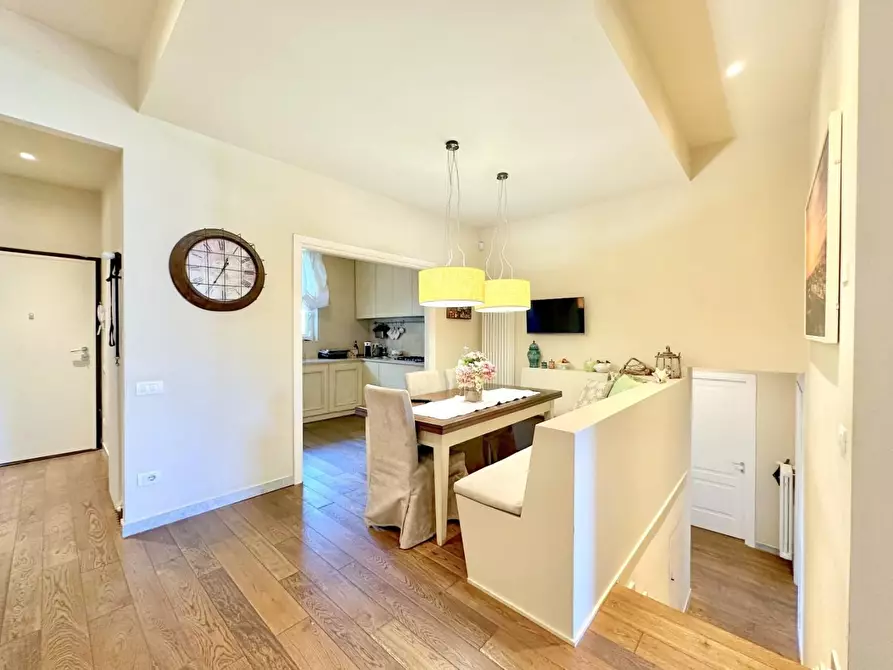 Immagine 14 di Casa bifamiliare in vendita  a Pietrasanta