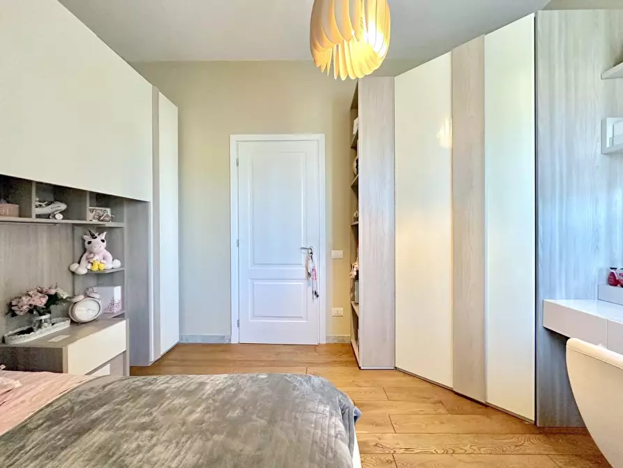 Immagine 40 di Casa bifamiliare in vendita  a Pietrasanta