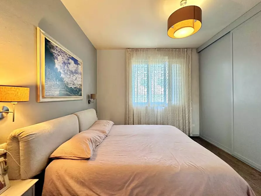 Immagine 26 di Casa bifamiliare in vendita  a Pietrasanta