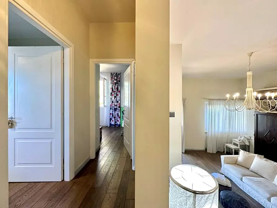 Immagine 35 di Casa bifamiliare in vendita  a Pietrasanta