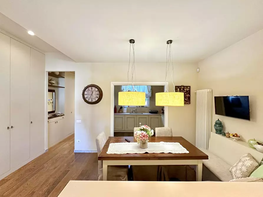 Immagine 7 di Casa bifamiliare in vendita  a Pietrasanta