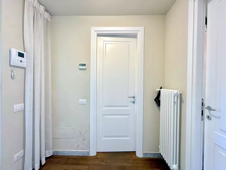 Immagine 46 di Casa bifamiliare in vendita  a Pietrasanta