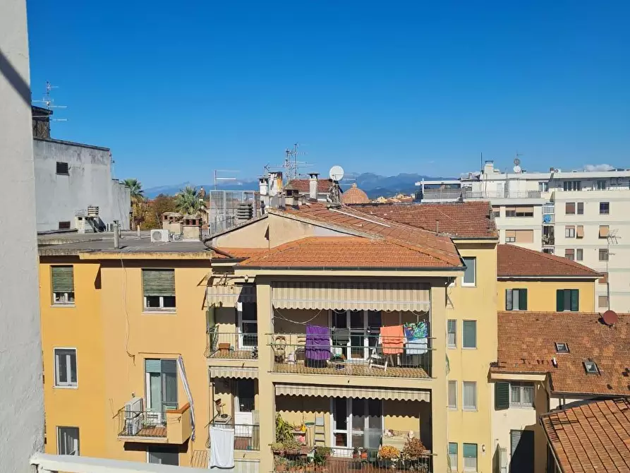 Immagine 12 di Appartamento in affitto  a Pisa