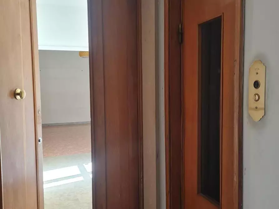 Immagine 18 di Appartamento in affitto  a Pisa