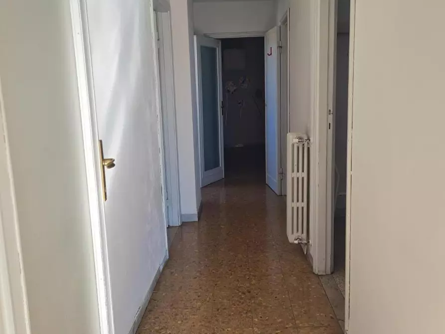 Immagine 7 di Appartamento in affitto  a Pisa