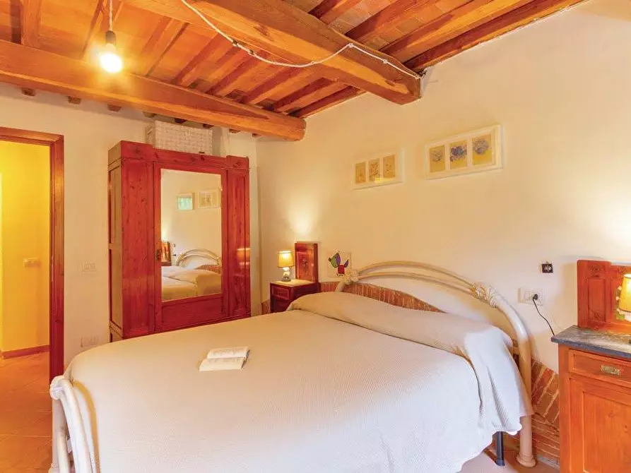 Immagine 16 di Rustico / casale in vendita  a Calci