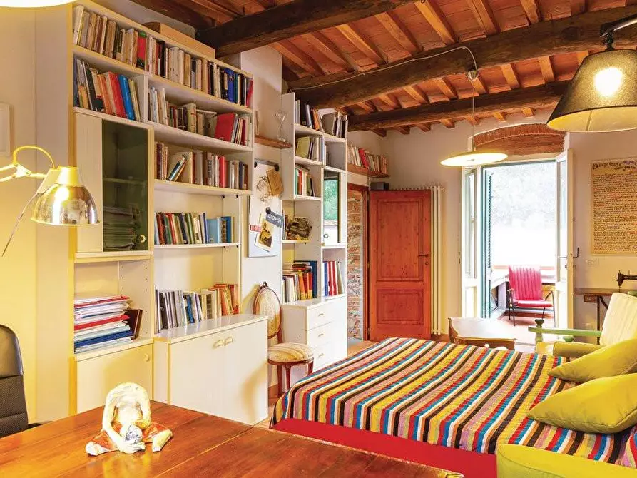 Immagine 11 di Rustico / casale in vendita  a Calci