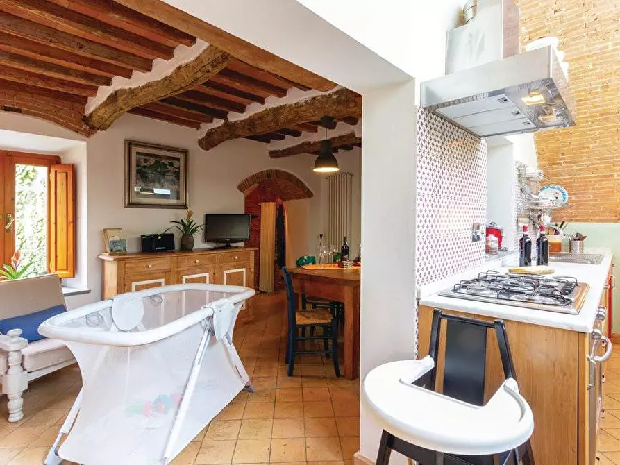 Immagine 5 di Rustico / casale in vendita  a Calci