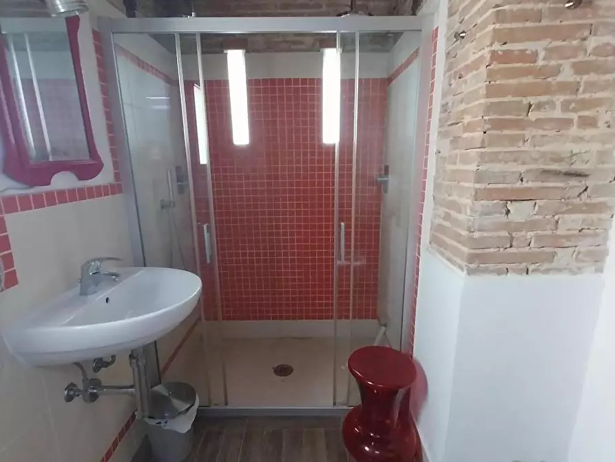 Immagine 29 di Rustico / casale in vendita  a Calci