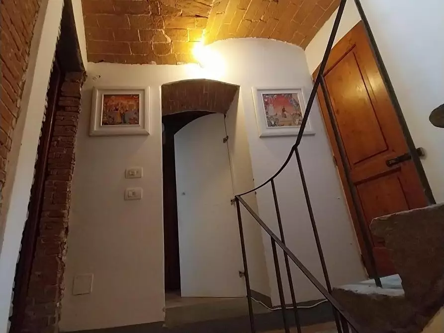 Immagine 25 di Rustico / casale in vendita  a Calci