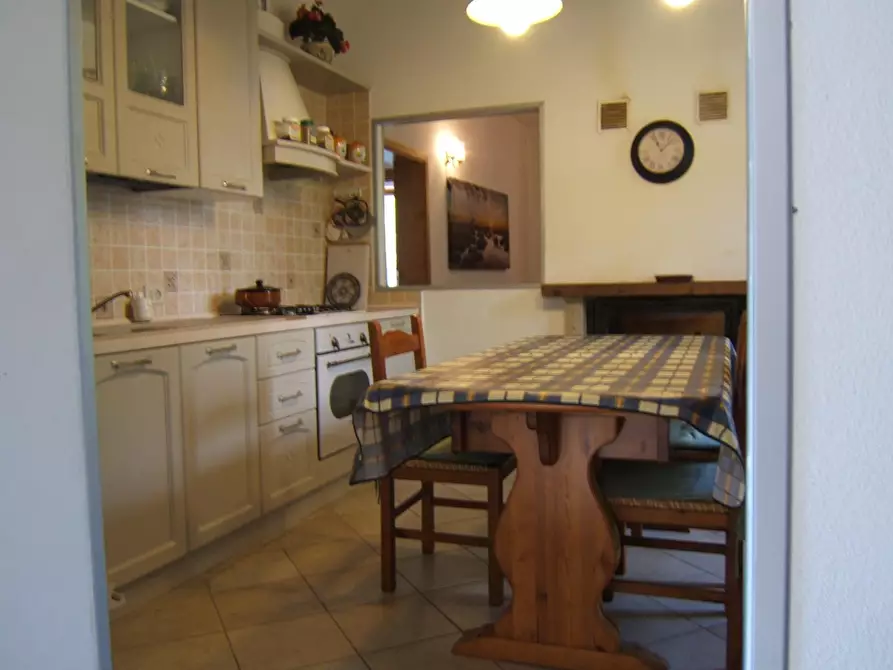 Immagine 31 di Villa in vendita  a Crespina Lorenzana