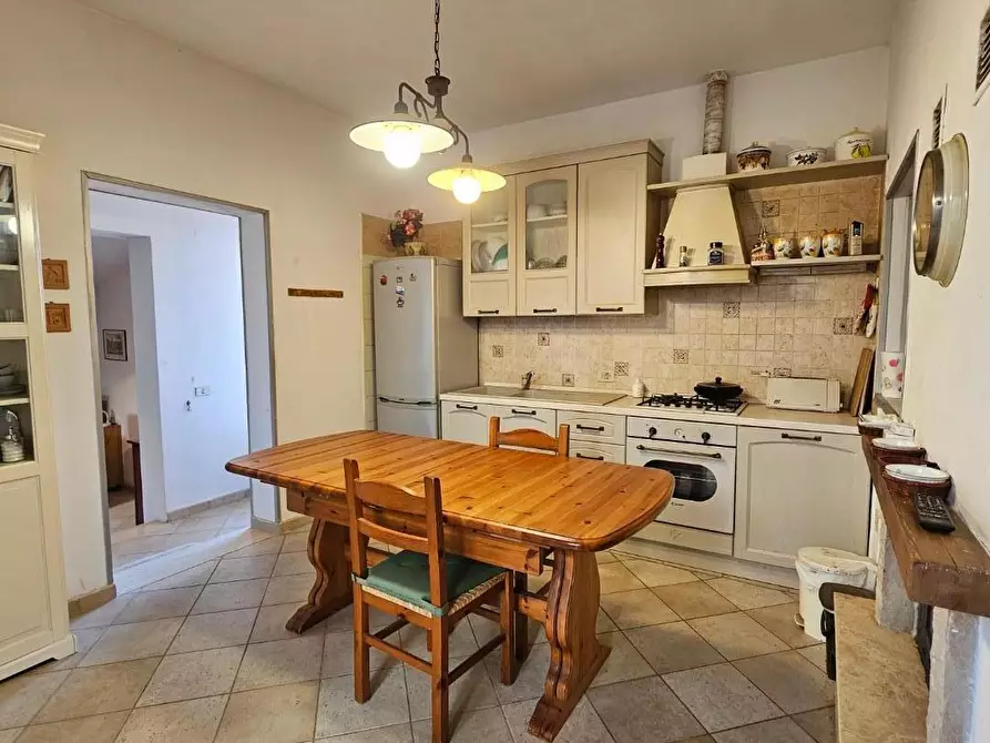 Immagine 32 di Villa in vendita  a Crespina Lorenzana