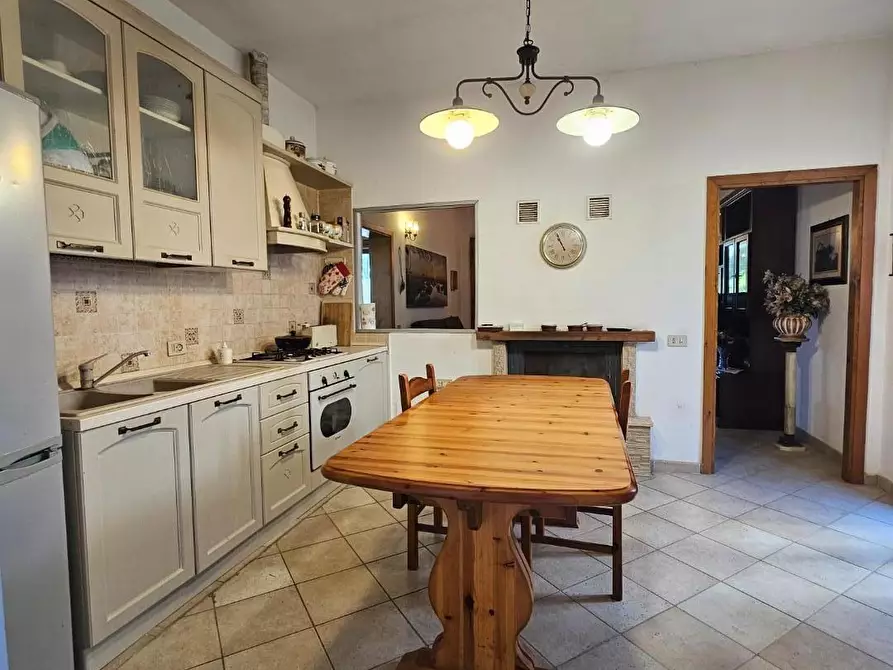 Immagine 30 di Villa in vendita  a Crespina Lorenzana