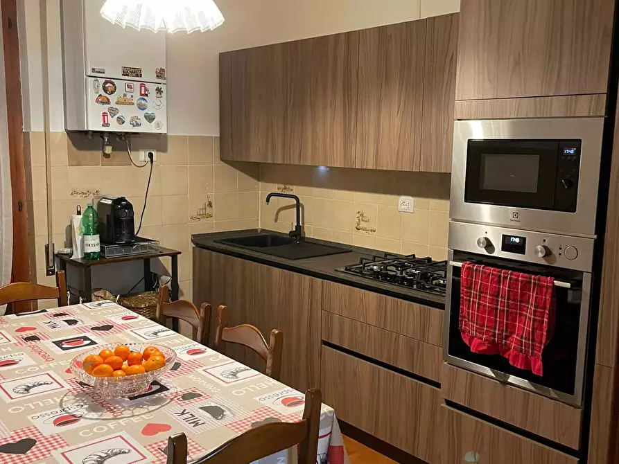 Immagine 8 di Appartamento in vendita  a Podenzana