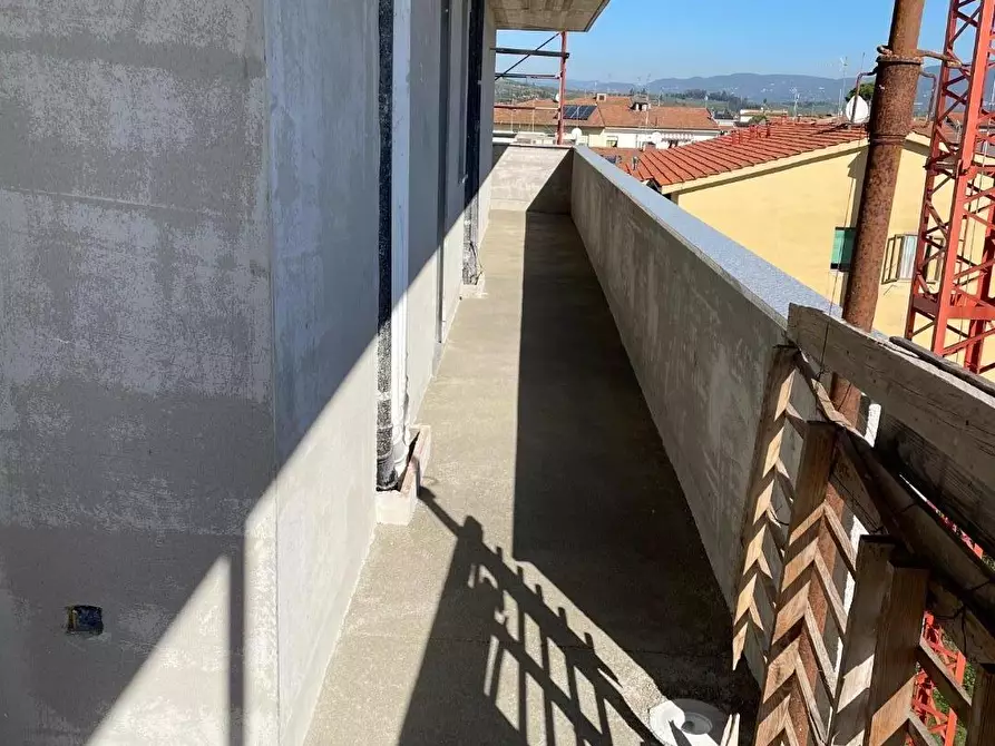 Immagine 16 di Appartamento in vendita  a Empoli