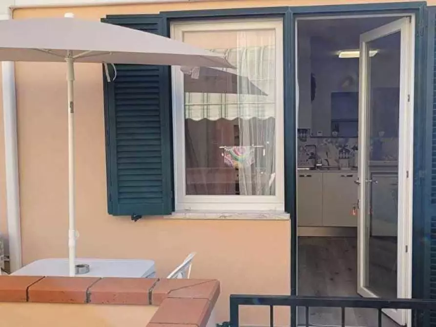 Immagine 20 di Appartamento in vendita  a Ameglia