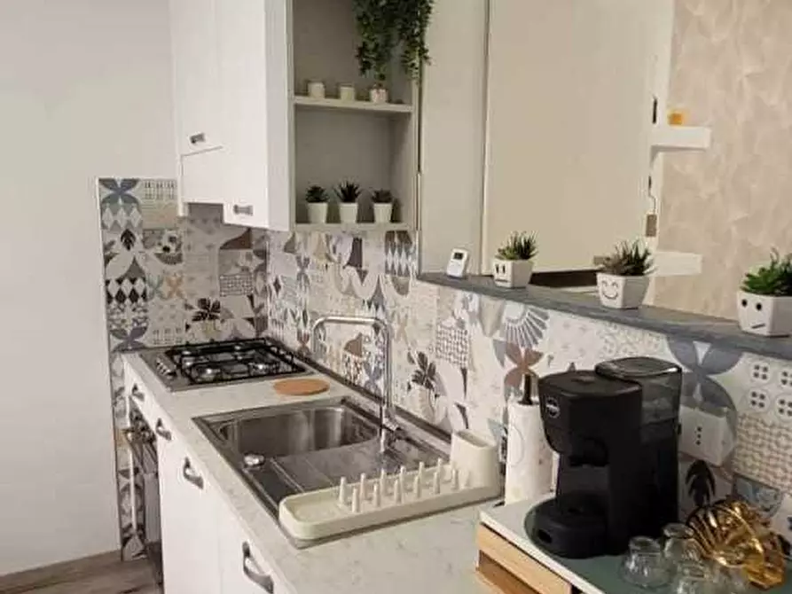 Immagine 3 di Appartamento in vendita  a Ameglia