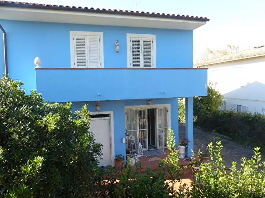 Immagine 1 di Casa indipendente in vendita  a Vecchiano