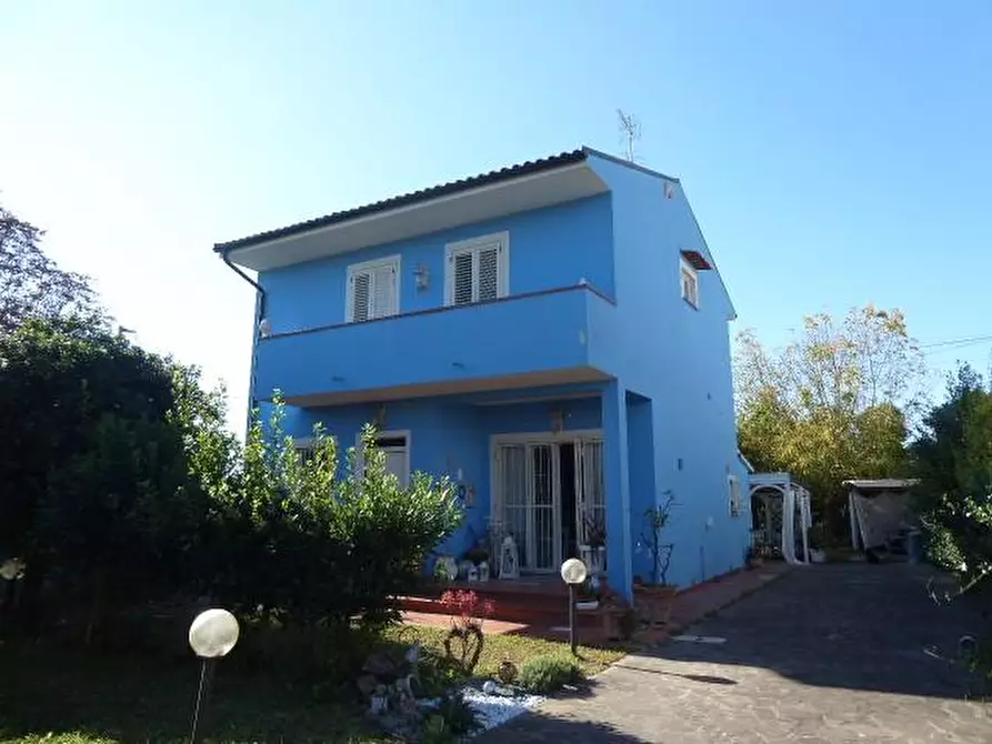 Immagine 5 di Casa indipendente in vendita  a Vecchiano