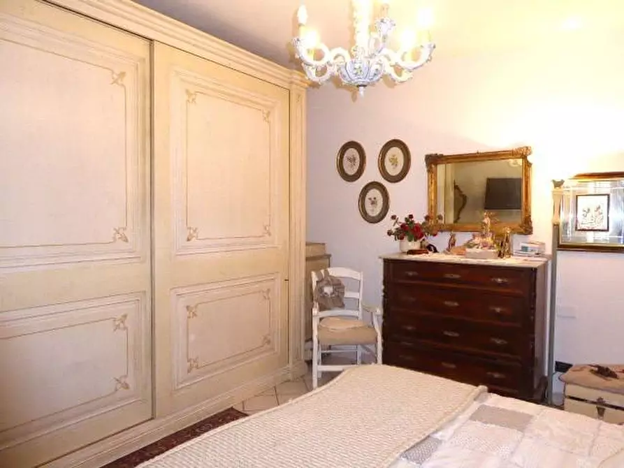 Immagine 34 di Casa indipendente in vendita  a Vecchiano