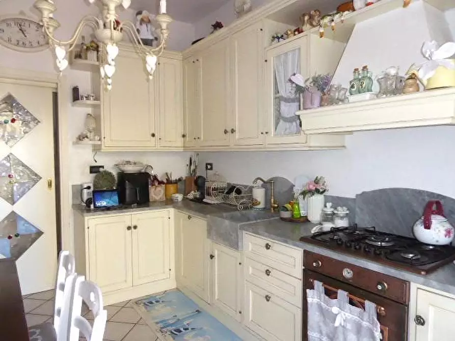 Immagine 14 di Casa indipendente in vendita  a Vecchiano