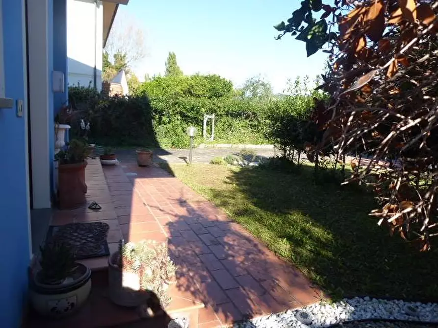 Immagine 10 di Casa indipendente in vendita  a Vecchiano