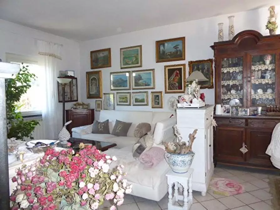 Immagine 20 di Casa indipendente in vendita  a Vecchiano