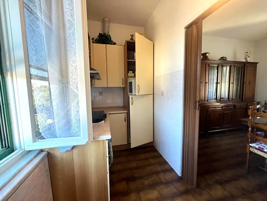 Immagine 4 di Appartamento in vendita  a Livorno