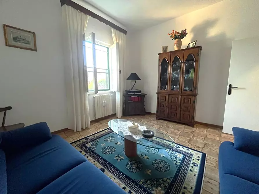 Immagine 2 di Appartamento in vendita  a Livorno