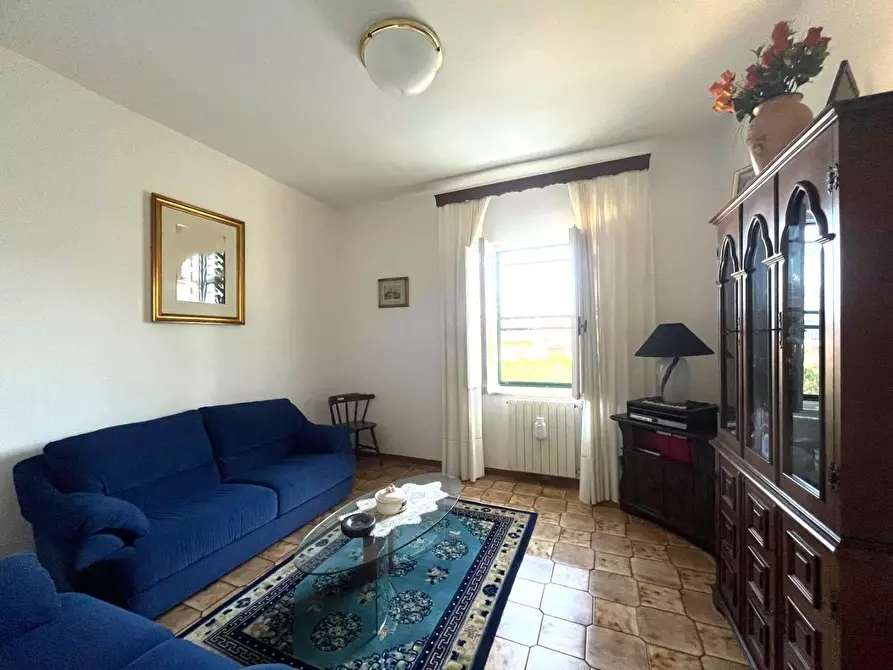 Immagine 1 di Appartamento in vendita  a Livorno