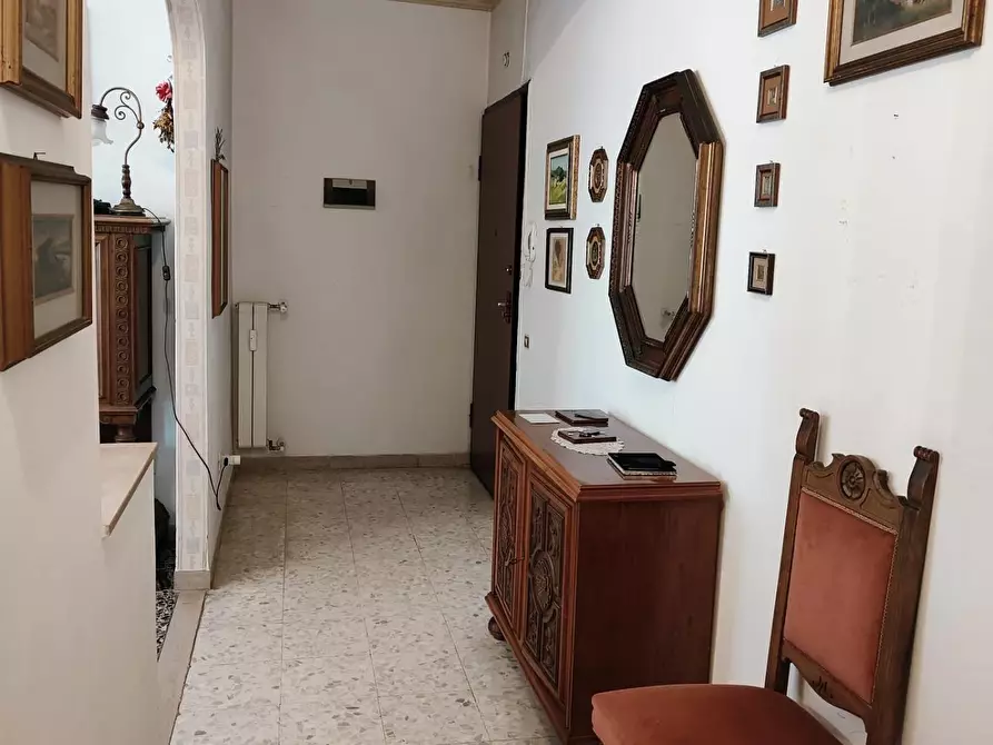 Immagine 12 di Appartamento in vendita  a Livorno