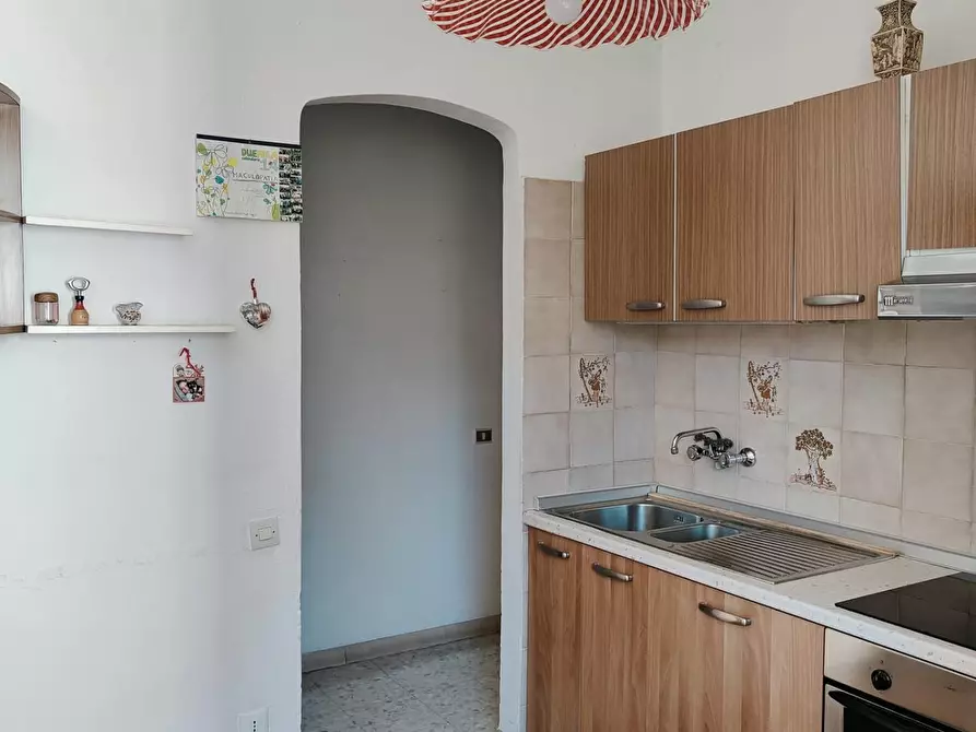 Immagine 9 di Appartamento in vendita  a Livorno