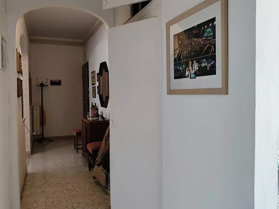 Immagine 24 di Appartamento in vendita  a Livorno