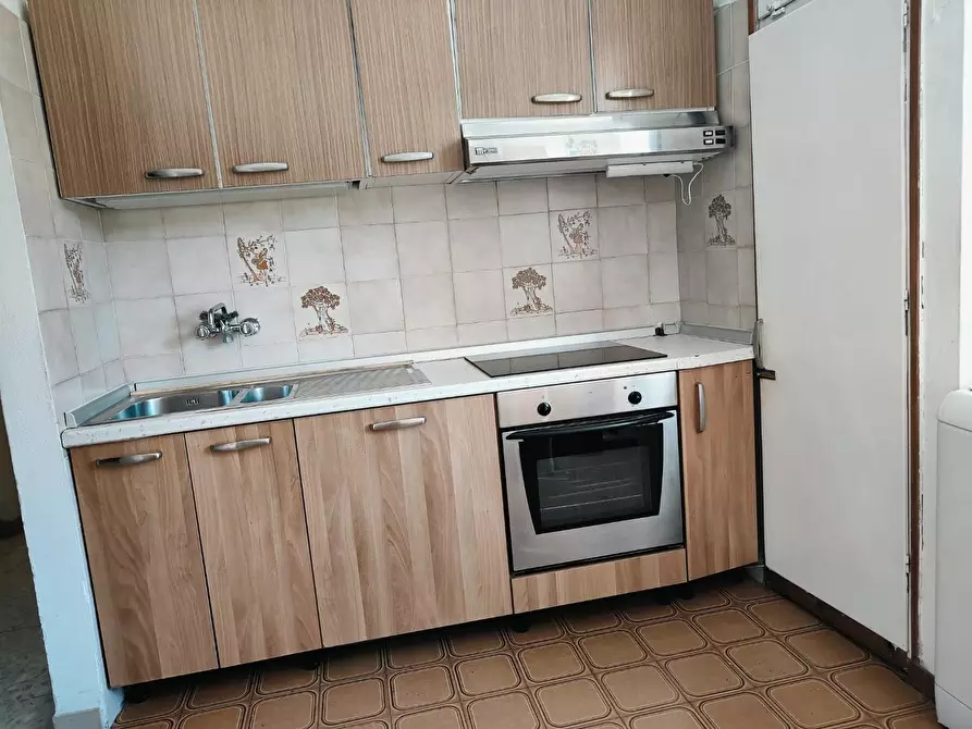 Immagine 8 di Appartamento in vendita  a Livorno