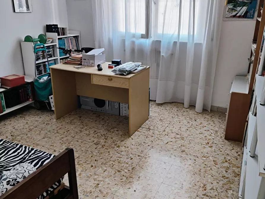 Immagine 21 di Appartamento in vendita  a Livorno