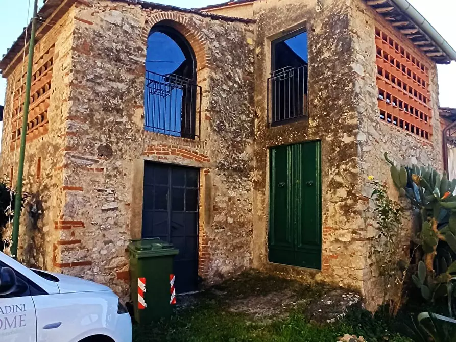 Immagine 6 di Terratetto in vendita  a Lucca