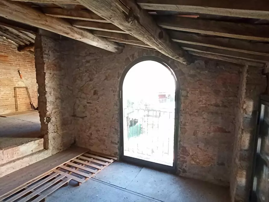 Immagine 36 di Terratetto in vendita  a Lucca