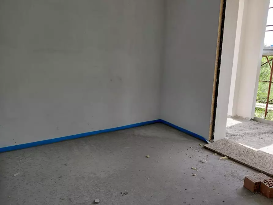 Immagine 2 di Appartamento in vendita  a Pisa