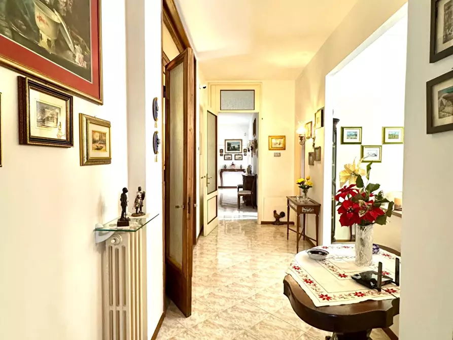 Immagine 27 di Appartamento in vendita  a Empoli