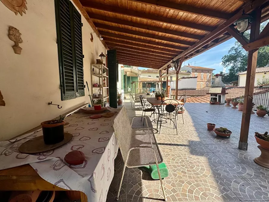 Immagine 46 di Appartamento in vendita  a Empoli