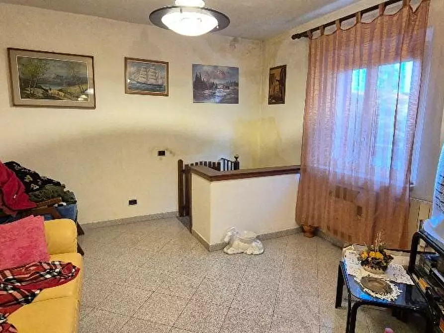 Immagine 18 di Terratetto in vendita  a Pontedera