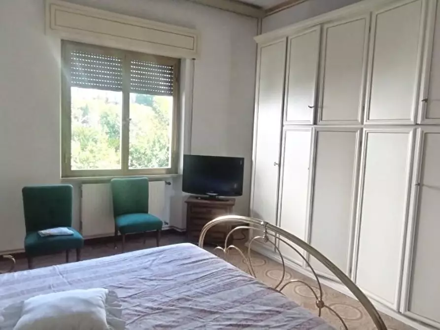 Immagine 10 di Appartamento in vendita  a Massa