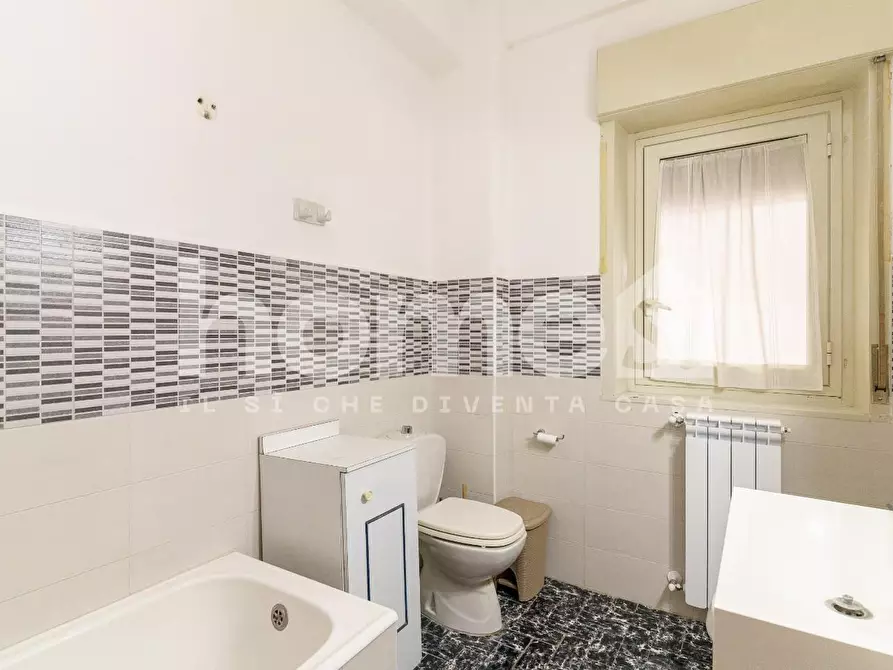 Immagine 18 di Appartamento in vendita  a Catania