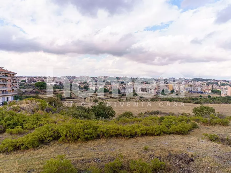 Immagine 15 di Appartamento in vendita  a Catania